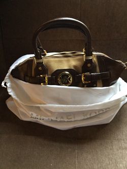 Original MK SUEDE/PEBBLED BROWN LEATHER TOTE SHOULDER BAG SIZE BIG LIKE NEW