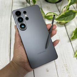 New Galaxy S26 Ultra (Unlocked) 256GB / Nuevo 