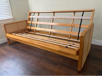 Full Sized Low Profile Rattan Futon Frame