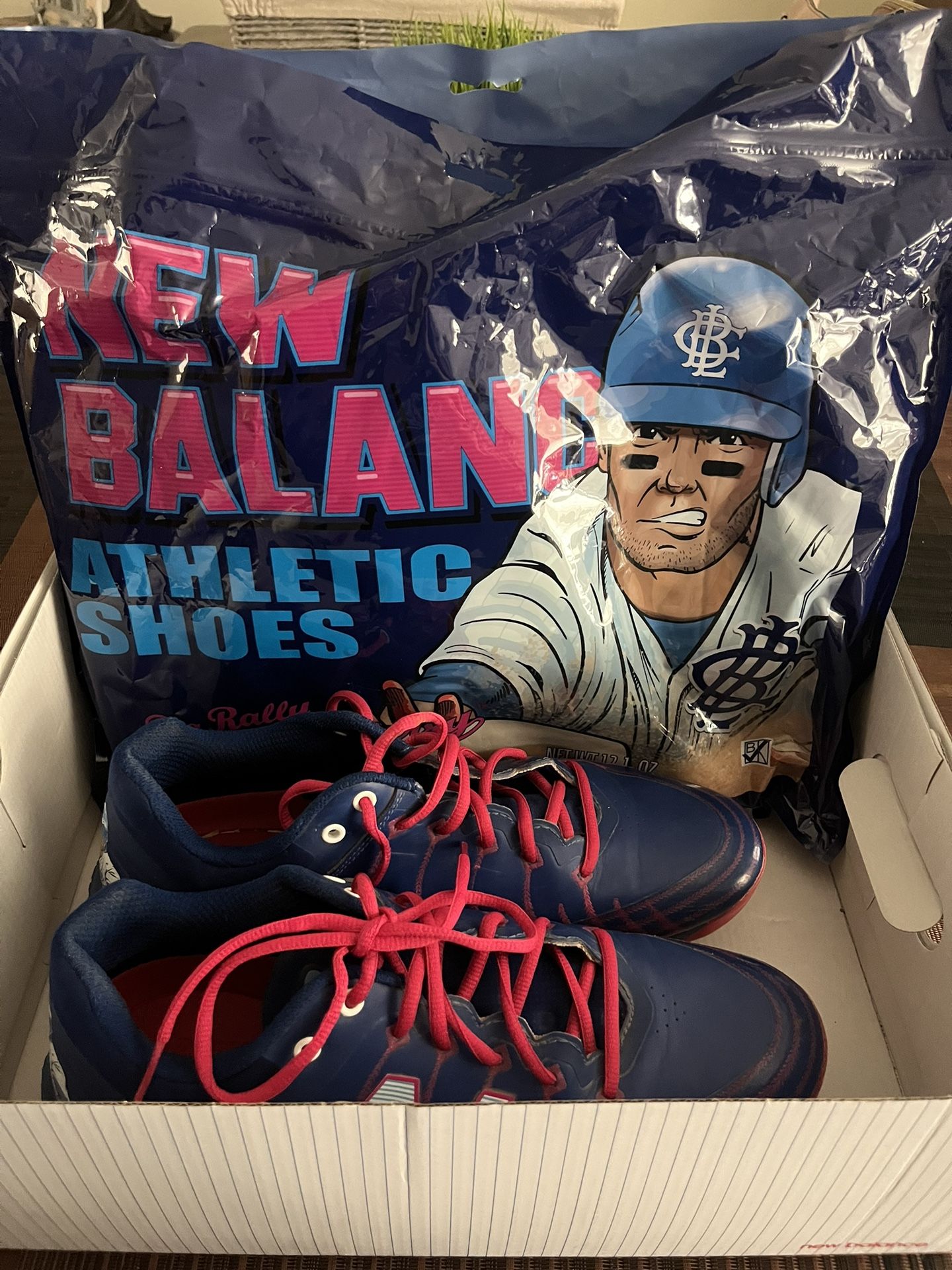 New Balance Big League Chew Baseball Cleats - Size 11