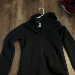 Nike Tech 