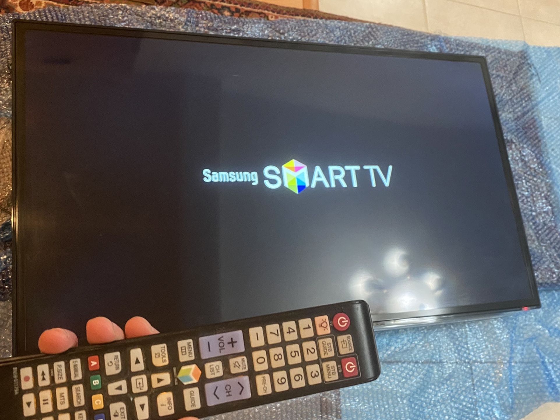 46” Samsung SmartTV