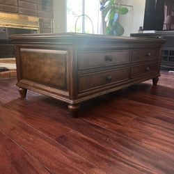 Coffee table (solid Wood) With Drawers