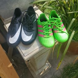Berdes   Size 12  Negros Size 2