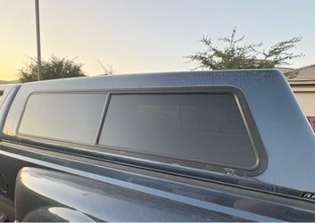 Camper Shell 8 ft. Ford F-350