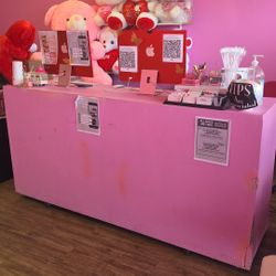 Front Desk Pink 