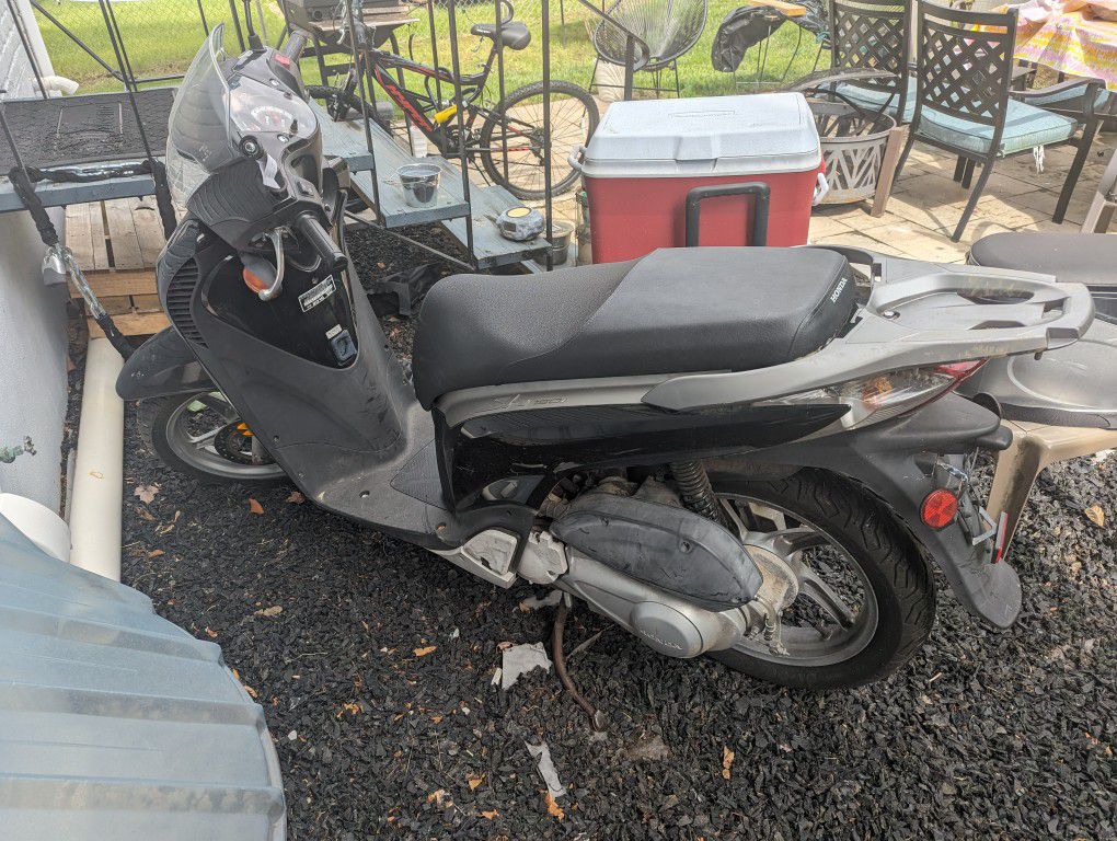 150 cc honda scooter 