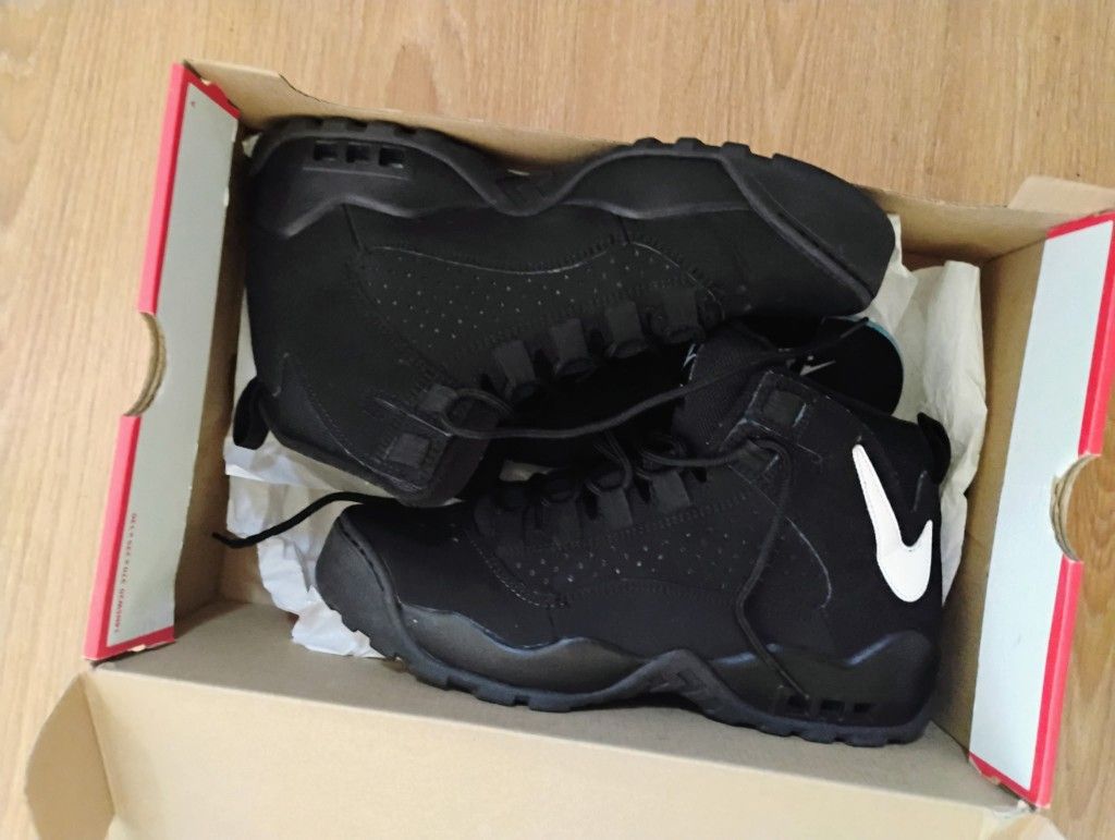 Dennis Rodman Nikes