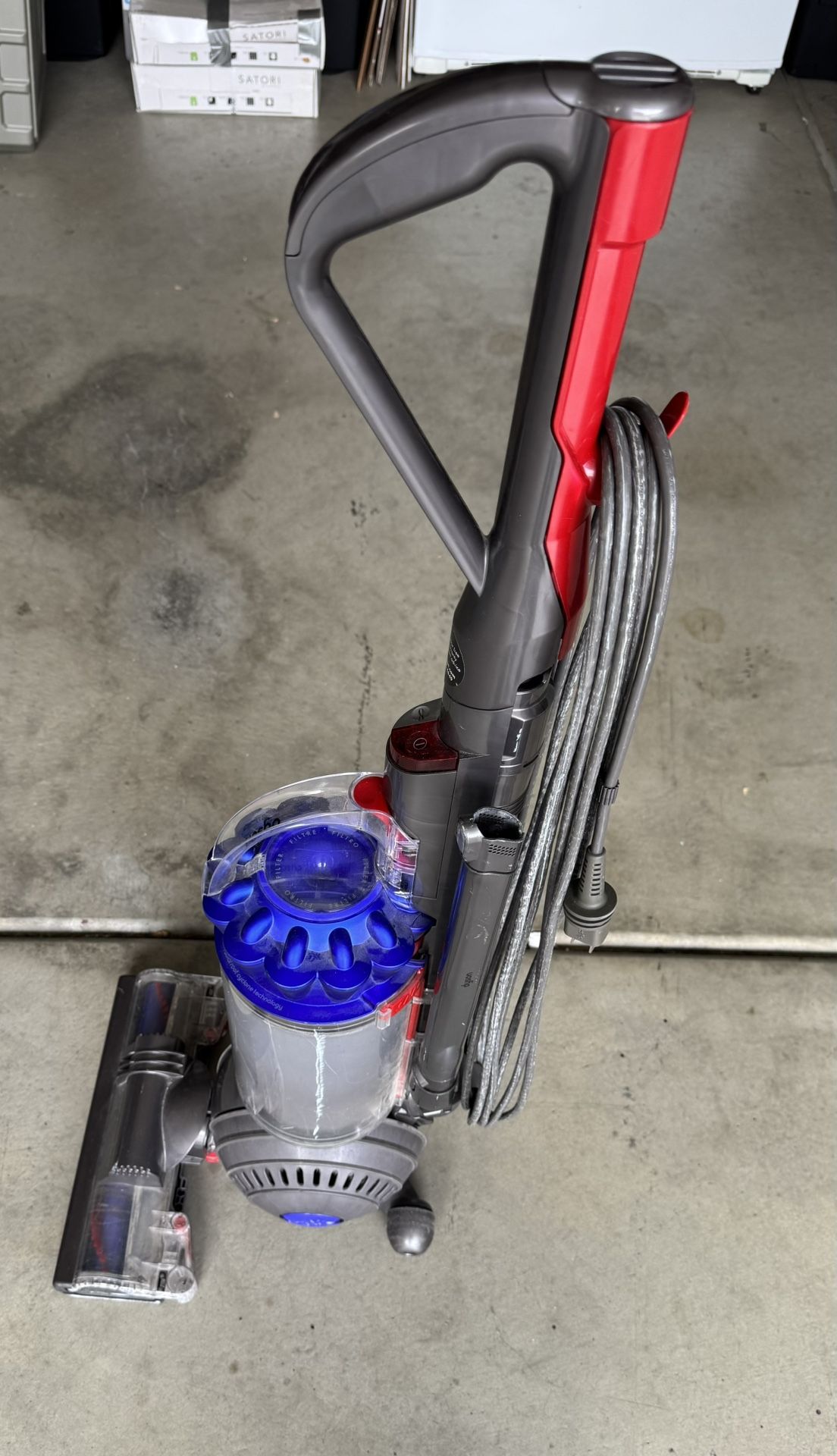 Used Dyson 40$