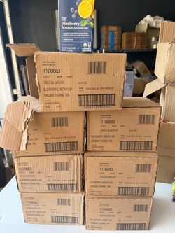 GOOD & GATHER Blueberry Lemon 20 BAG BOX Lot Of 7 Cases Of 6 Boxes Total Of 840  This is blueberry lemon flavor organic herbal tea new sealed  Refresh
