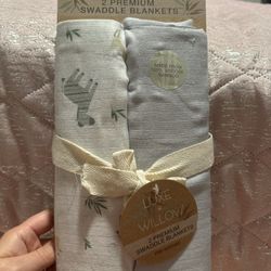 New 2 Premium Swaddle Blanket Luxe & Willow 