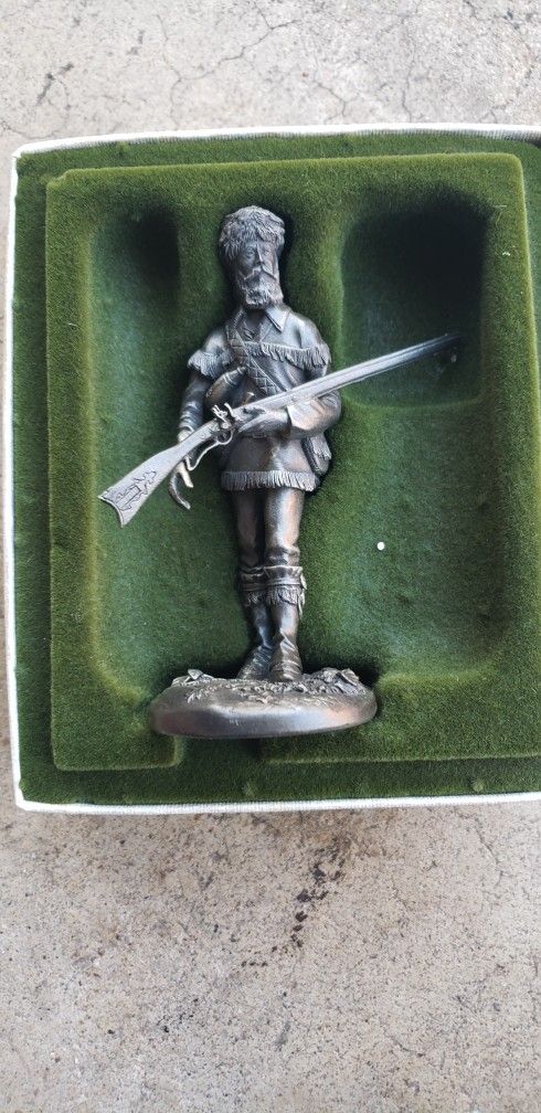 Franklin Mint Pewter " The Pathfinder".