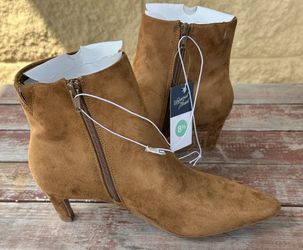 Women's Taylor Kitten Heel Ankle Boots Tan Universal Thread