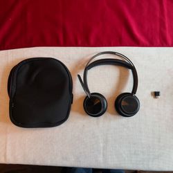 Poly Voyager Focus 2 UC Bluetooth Wireless Headset w/ USB-C Adapter & Carrying Case – Tested Working