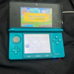 Nintendo 3ds Blue Excellent Condition 