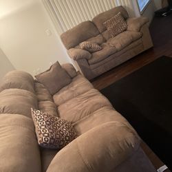Sofa Set brown basically new!