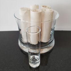 New Glass Chiller Set From Pier 1 Imports In Excellent Condition 