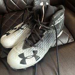 Under Armour Cleats