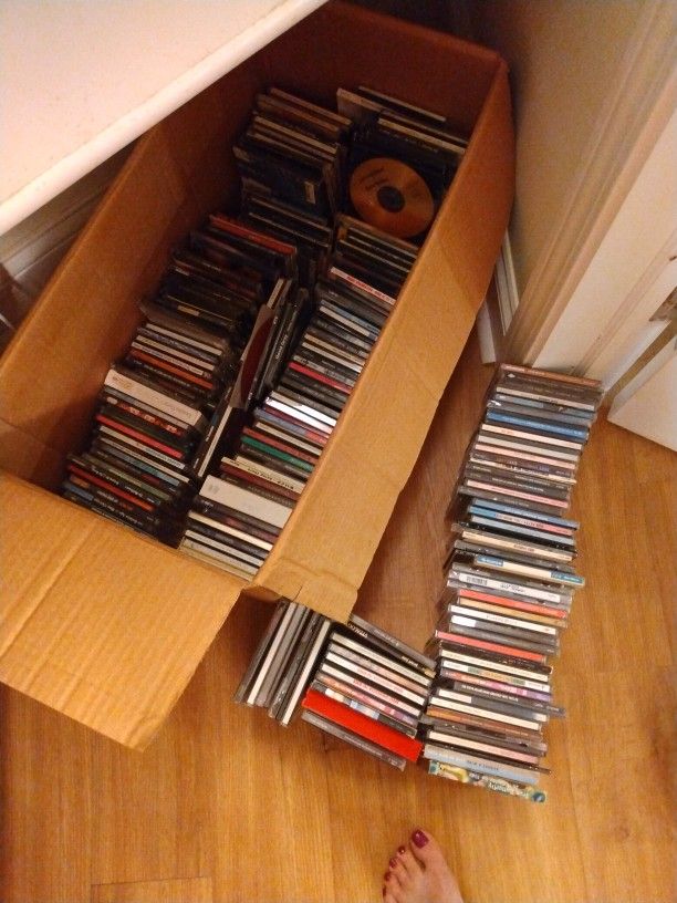 2 Boxes CDs Rock, Pop, Alternative, Folk, Blues,...