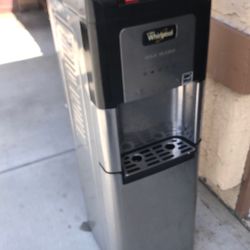 Whirlpool Water Dispenser. Send Offers. Need Gone!