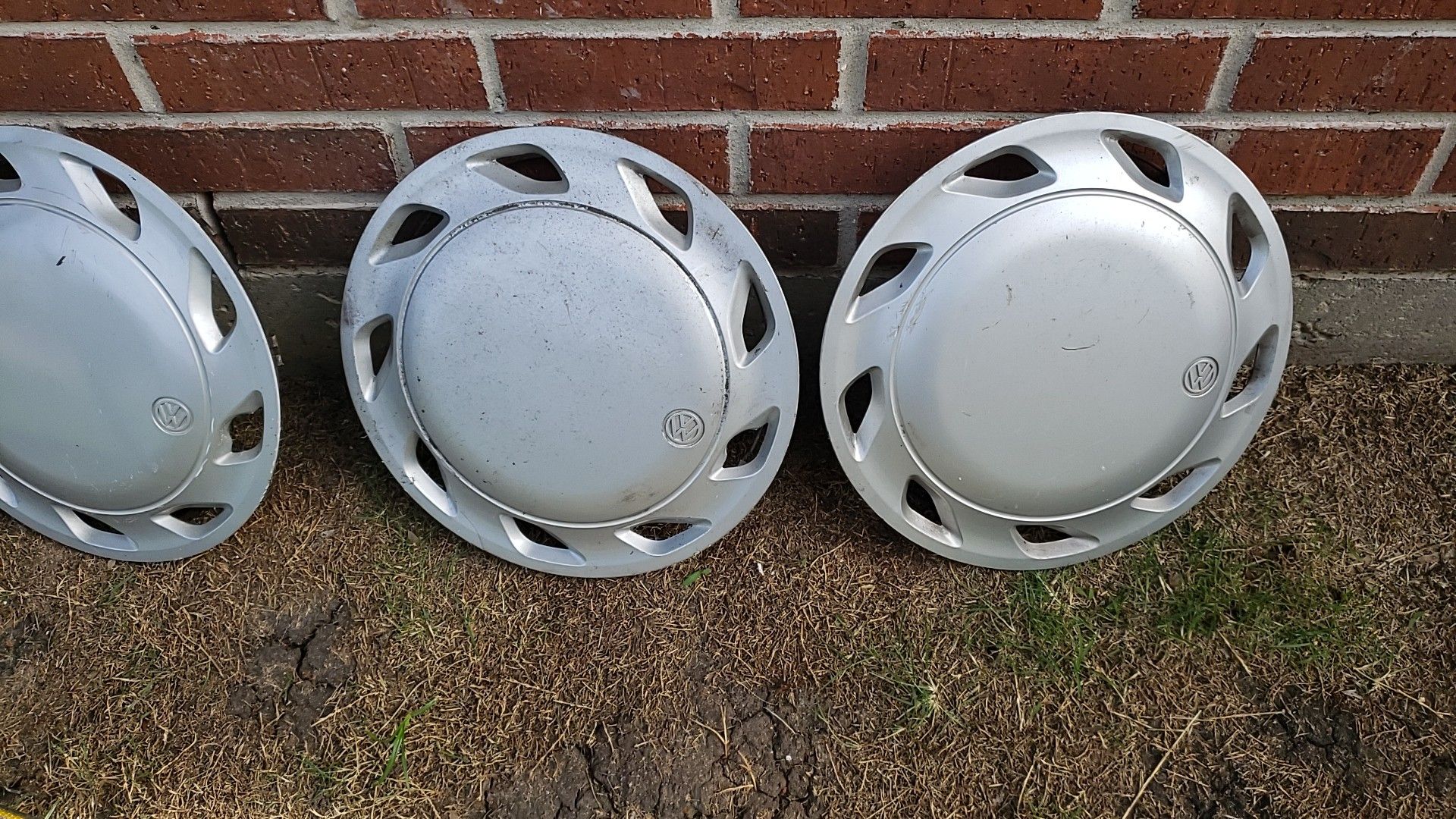 Vw hubcaps rim 13