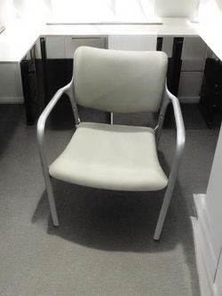Herman Miller Aside Guest Chair  – From $250 📦 Florida