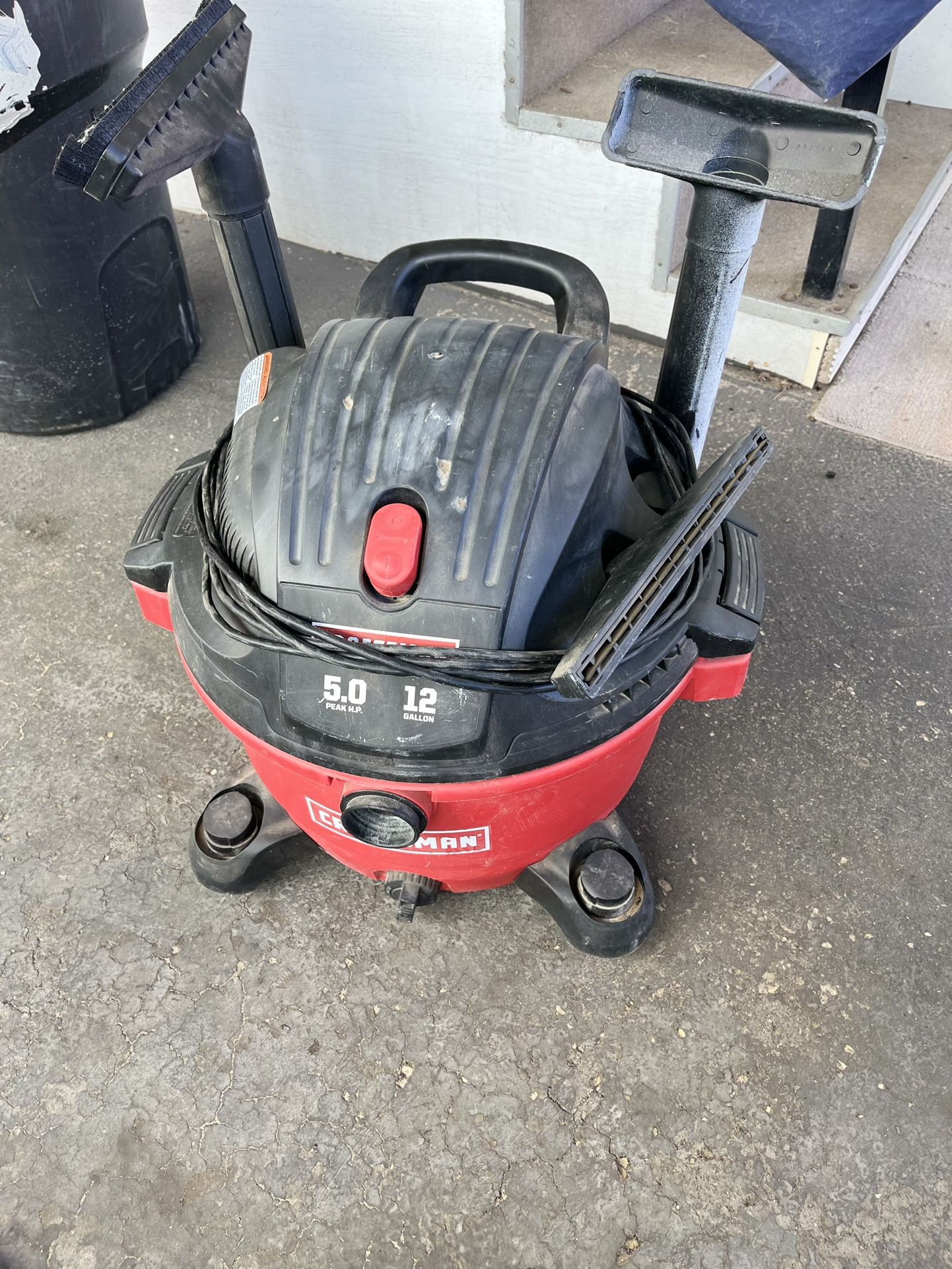 Large 12 Gallon Craftsman Shop Vac