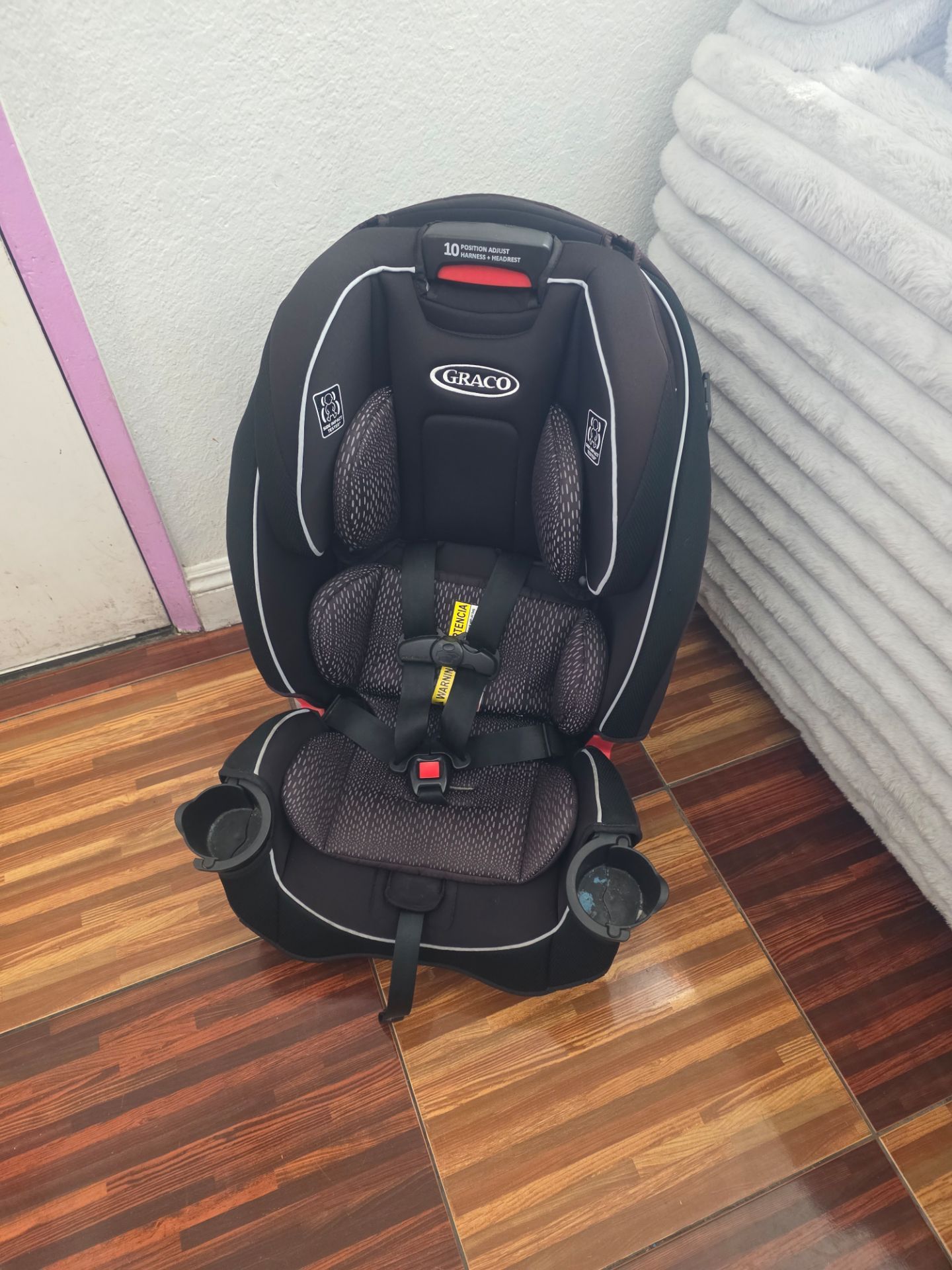 Graco 4 in 1 car seat