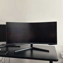 Samsung 34” Odyssey G5 Curved Gaming Monitor