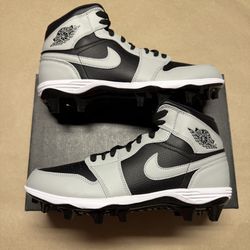 Nike Air Jordan 1 Retro TD Shadow 2023 Men’s Size 9.5 or 10.5 Football Cleats NEW!