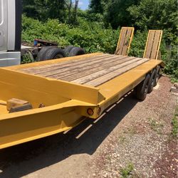 9 Ton Dow EagerBeaver Heavy Equipment Trailer 