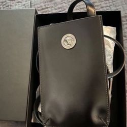 New Versace iPhone Bag $1600 Cash Only Make Cash Offer 