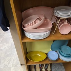 Melmac Complete Set