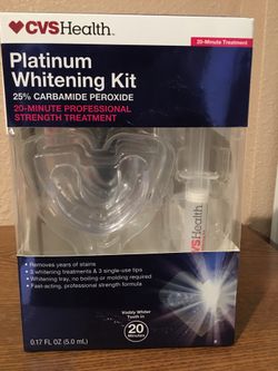 NWT Platinum teeth whitening kit
