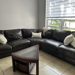 Black Leather Couch 