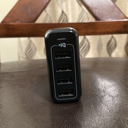 Anker Charger, 40W 4-Port USB Phone Charger with Foldable Plug