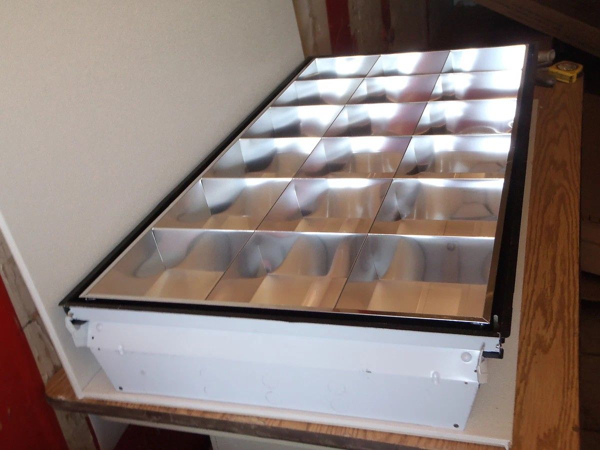 SLT 232 3XV1 Creative Illumination Inc Soft Grid Light...