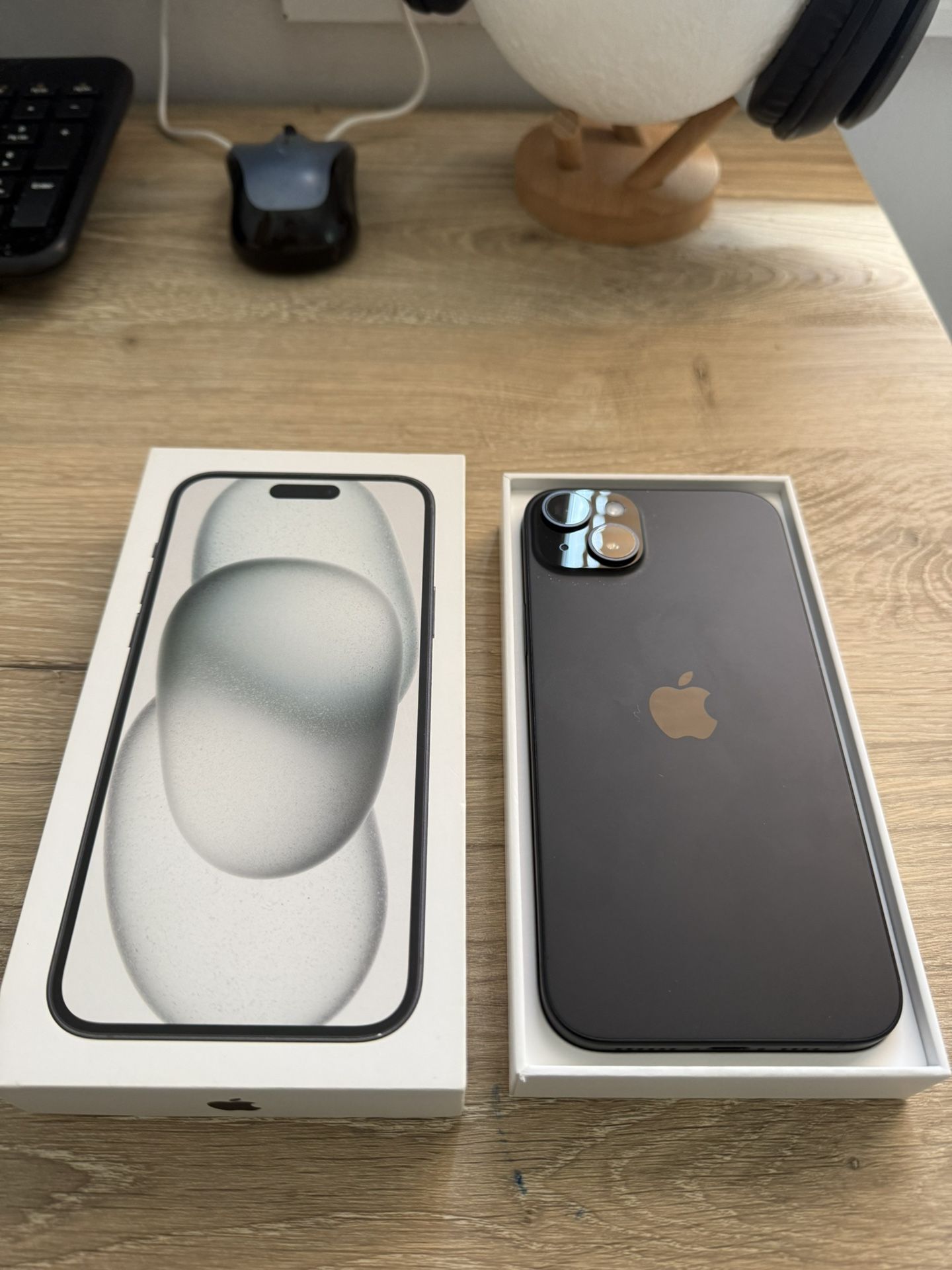 iPhone 15 Plus