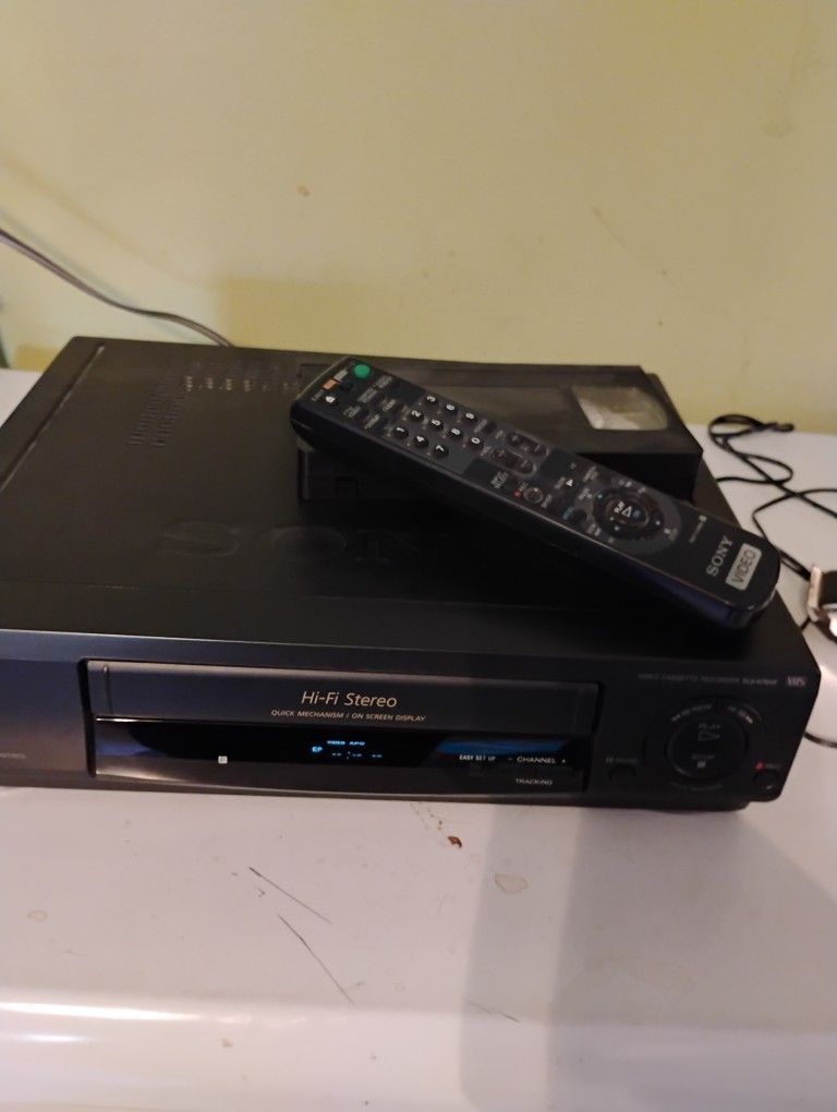 Sony VCR With Remote