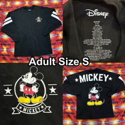 Disney Mickey Mouse Black Long Sleeve Spirit Jersey Adult Size Small