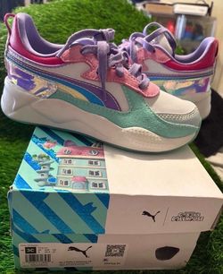 Kid shoes Puma size 3y Gabby dollhouse New with box