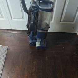 Shark Vacuum Cleaner