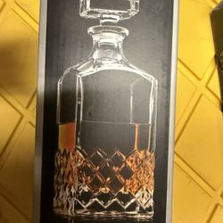 Glass Decanter 