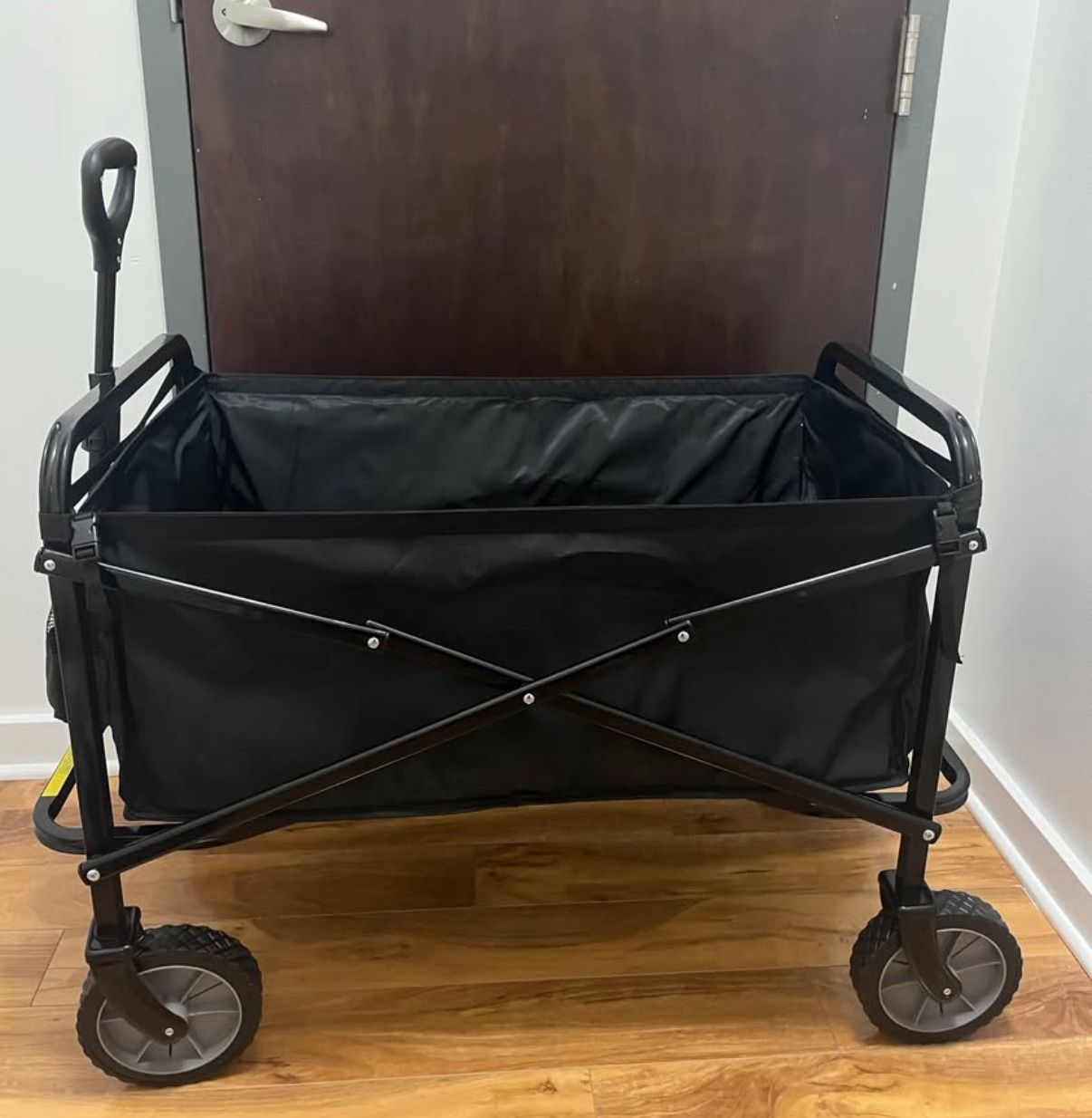 Foldable Heavy-Duty Utility Wagon (Black)