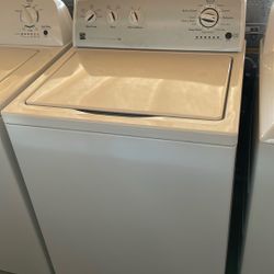 WHITE KENMORE TOP LOAD WASHER!!!