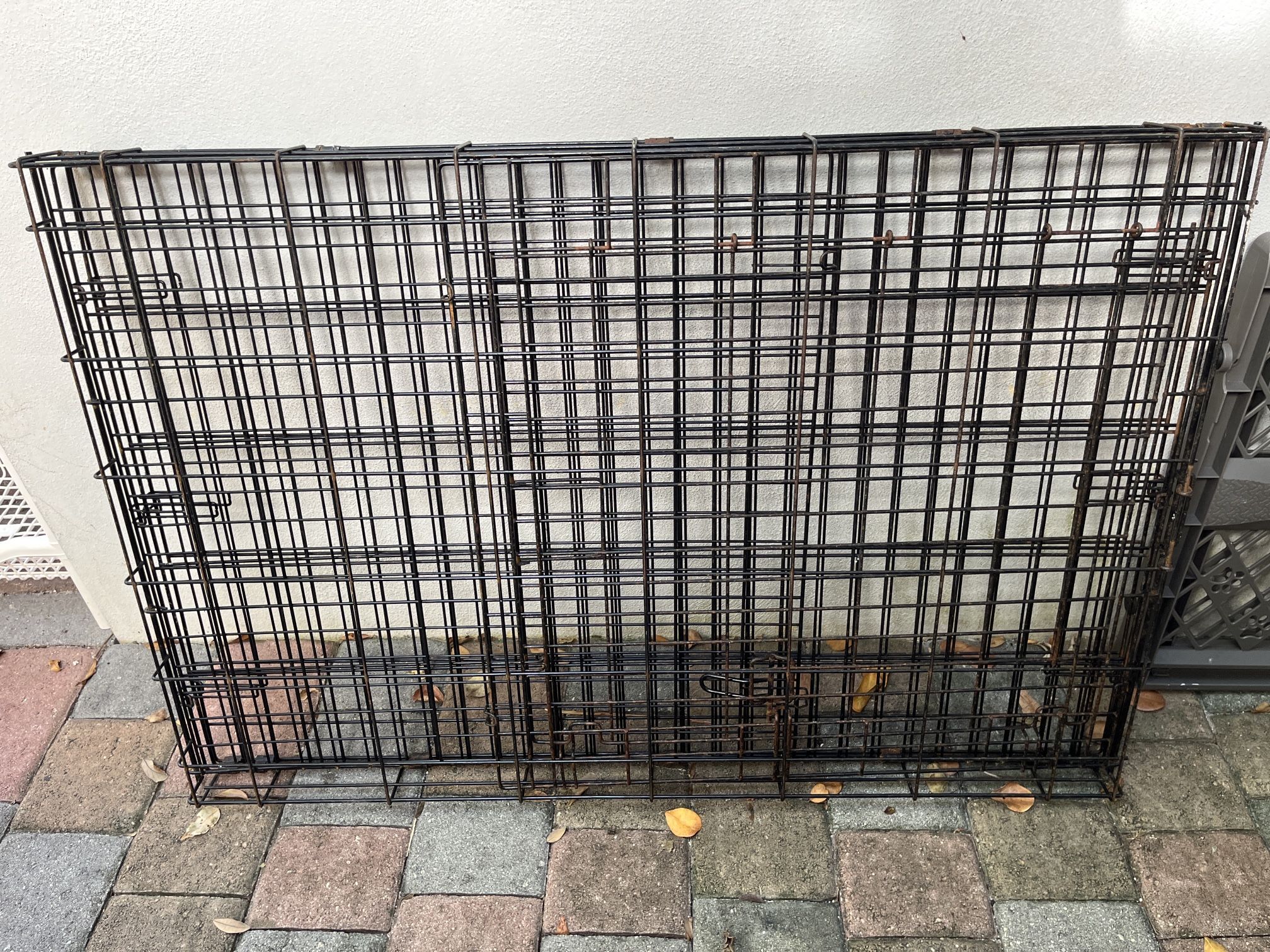 42" Black Wire Dog Crate Cage- Foldable!