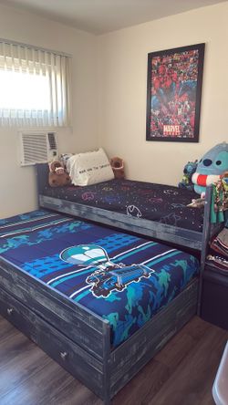 Double twin boy bed