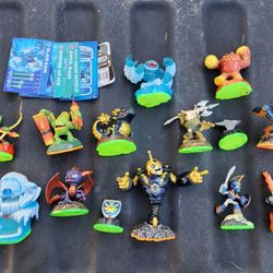 Skylanders Lot 14 Pieces, Video Game not included, Legendary Xbox PS Nintendo