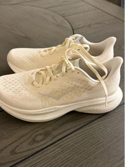 Women’s HOKA 7 1/2