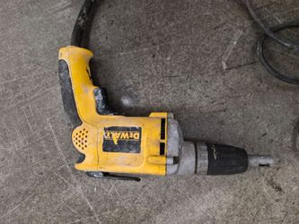 DEWALT DW272 drywall screwdriver